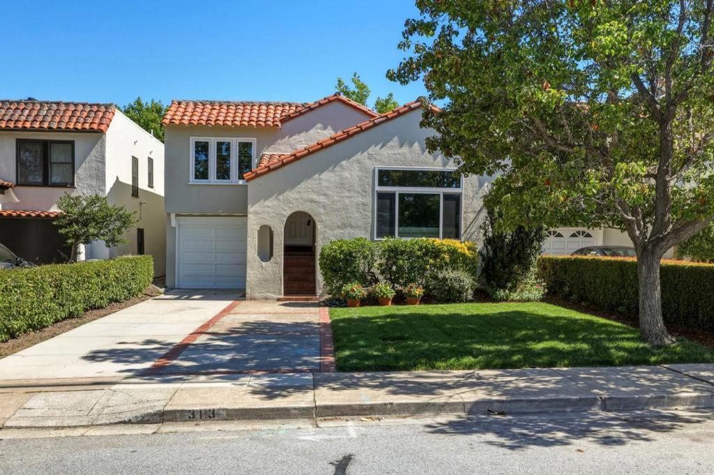 313 W 25th Avenue