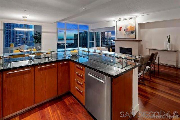1199 Pacific Hwy - photo 12