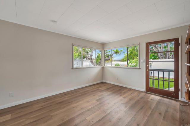 834 Oaklawn Ave A&B, Chula Vista CA: https://media.crmls.org/mediaz/17d25d27-68e3-46e3-9f92-88d61cc1f018.jpg