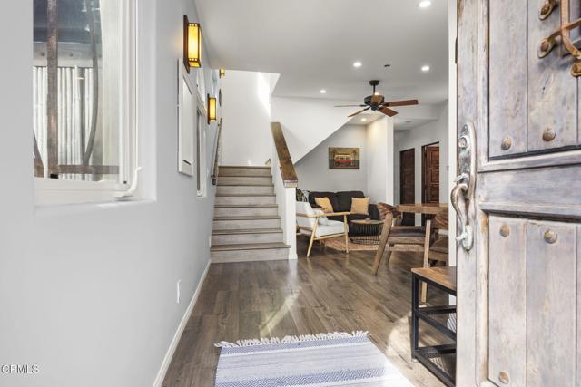 2149 Monmouth Drive, Ventura CA: https://media.crmls.org/mediaz/17d73b2e-c75b-4783-9371-7fc110871fa6.jpg