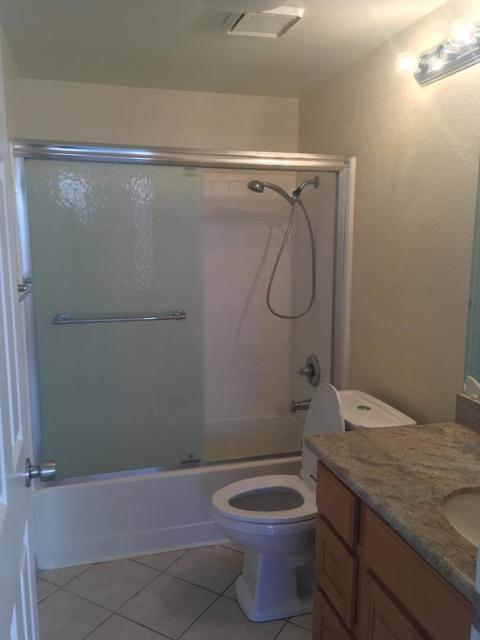 1109 Elmsford Way, Salinas CA: https://media.crmls.org/mediaz/17d7cfa1-1bf3-48ab-ad70-644f3367215b.jpg