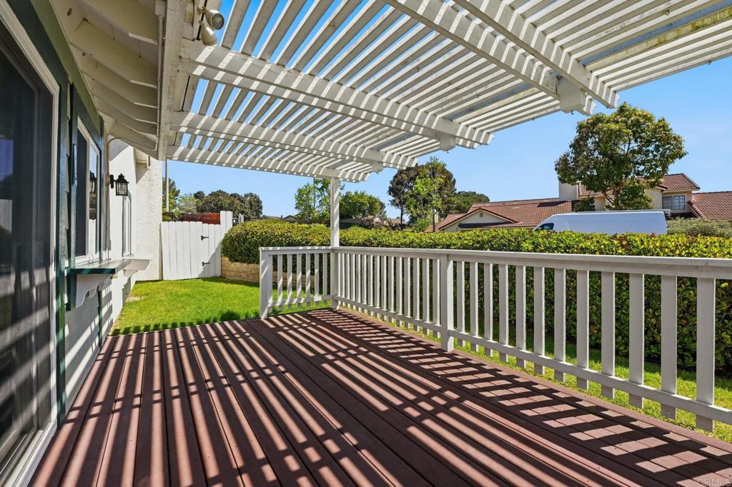 1658 Pleasant Place - photo 6