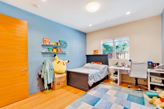 Image 39 of 62 For 1534 Wessex Avenue