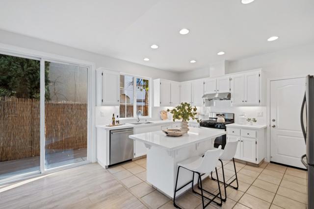 2144 Kingsbury Circle, Santa Clara CA: https://media.crmls.org/mediaz/17d90350-c014-4249-9b38-5beb68115711.jpg