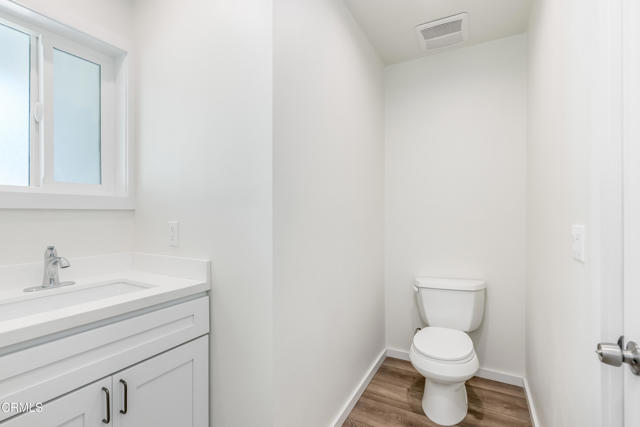 8751 Odessa Avenue, North Hills CA: https://media.crmls.org/mediaz/17dae0dd-3bd4-461b-8e1a-b6da66879199.jpg