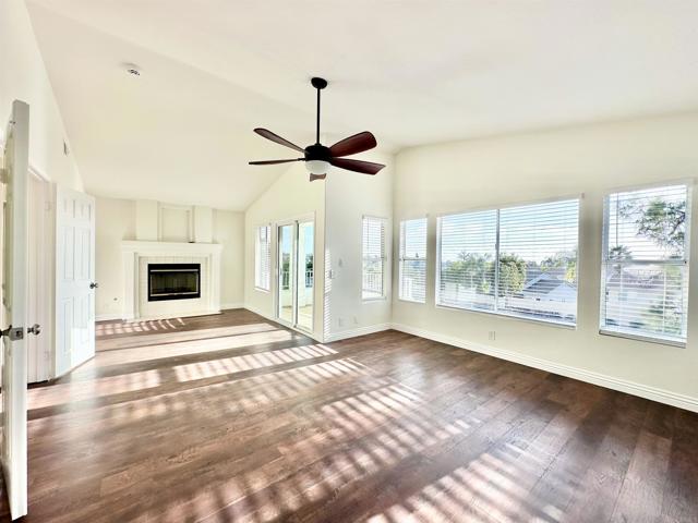 Detail Gallery Image 18 of 35 For 5155 via Seville, Oceanside,  CA 92056 - 3 Beds | 2/1 Baths