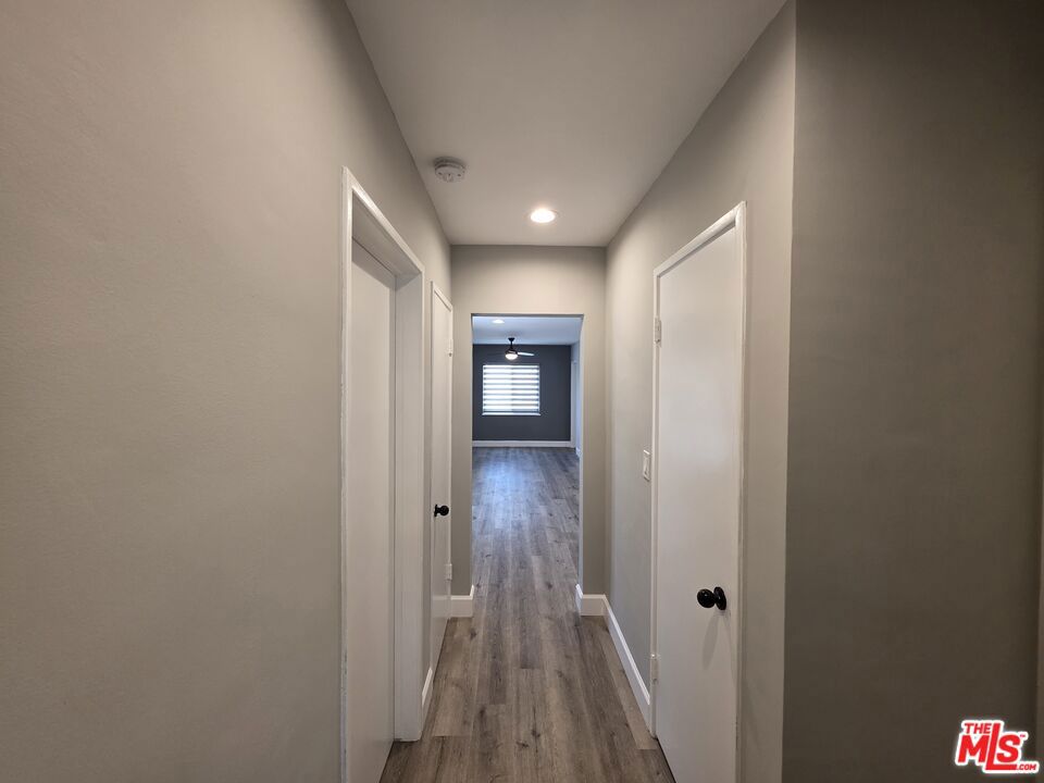 https://media.crmls.org/mediaz/17dbc347-4bf4-4782-baf3-00df2715d314.jpg?preset=X-Large
