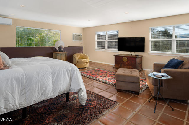 320 5th Street, Solvang CA: https://media.crmls.org/mediaz/17dc7952-9bb8-4f98-83fe-d2efc9ba28f3.jpg