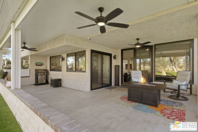 35657 Calle Montigo, Cathedral City CA: https://media.crmls.org/mediaz/17dca7d3-cf06-4465-8e87-d1885f0ca3b0.jpg