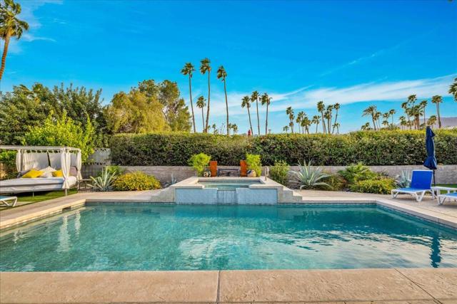 73501 Broken Arrow Trail, Palm Desert CA: https://media.crmls.org/mediaz/17dd022a-fe7b-46c5-b034-edda2ea9d153.jpg