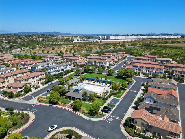 Detail Gallery Image 33 of 34 For 4366 Pacifica Way #5,  Oceanside,  CA 92056 - 4 Beds | 3/1 Baths