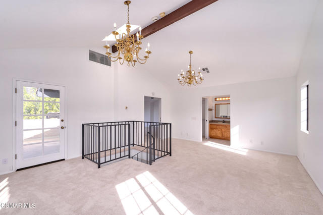 751 Wildwood Avenue, Thousand Oaks CA: https://media.crmls.org/mediaz/17ddbf8a-66bf-41d6-a213-d643fefaada4.jpg