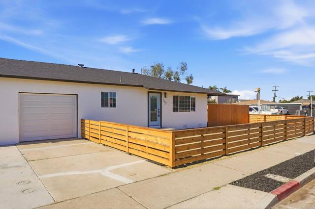 Detail Gallery Image 4 of 47 For 702 4 Oaklawn Ave, Chula Vista,  CA 91910 - – Beds | – Baths