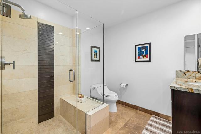 Image 44 of 60 For 1262 Kettner Blvd  3202