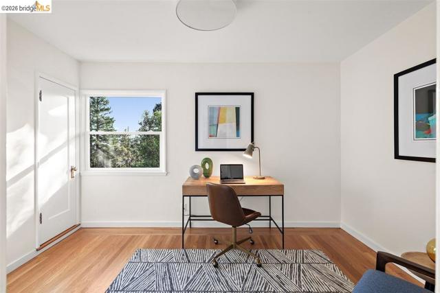 Image 38 of 54 For 450 Vermont Ave