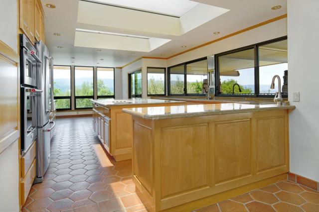 20753 Scenic Vista Drive, San Jose CA: https://media.crmls.org/mediaz/17e1f793-a280-4657-a2ce-404bad4317f4.jpg