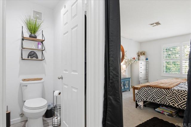 Image 28 of 48 For 2725 Apricot Court