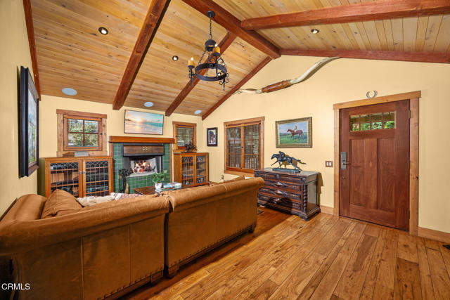 307 San Pascual Avenue, South Pasadena CA: https://media.crmls.org/mediaz/17e52365-1abe-4629-90f2-bb3169889a4c.jpg