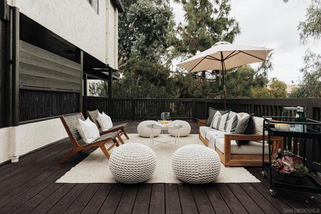 4033 S Hempstead Cir, San Diego CA: https://media.crmls.org/mediaz/17e54123-f955-4992-a4d3-90122c55ab64.jpg