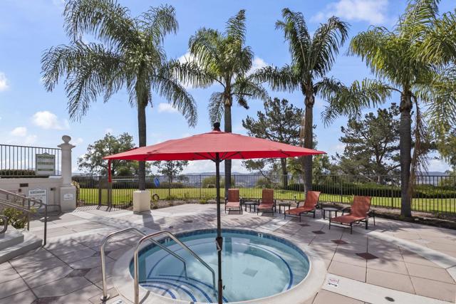 2471 Bear Rock, Escondido CA: https://media.crmls.org/mediaz/17e576b5-d76c-44a3-b97e-c671f83826ce.jpg