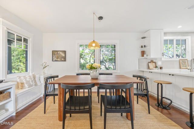 Detail Gallery Image 4 of 43 For 2116 Apex Ave, Los Angeles,  CA 90039 - 3 Beds | 2 Baths