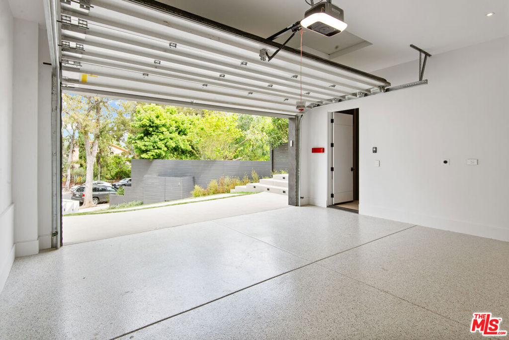MLS #26903943 image #33