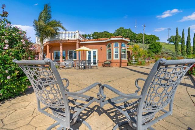 3903 Aborn Road, San Jose CA: https://media.crmls.org/mediaz/17e63690-ae29-4dc5-b764-1f19857fc5a7.jpg