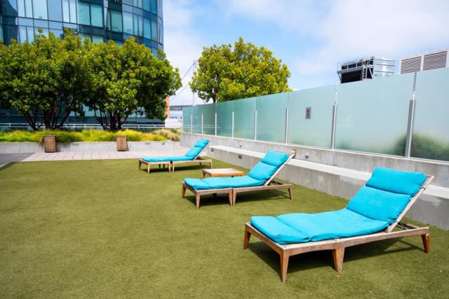 318 Main Street, San Francisco CA: https://media.crmls.org/mediaz/17e68b11-1a37-4fbc-af05-d7ec1c860934.jpg