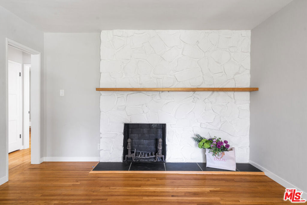 MLS #25616943 image #8