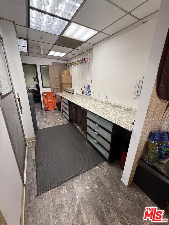 515 S Olive Street, Los Angeles CA: https://media.crmls.org/mediaz/17e7b25a-7a54-4ef3-b864-b1436a8d99ca.jpg