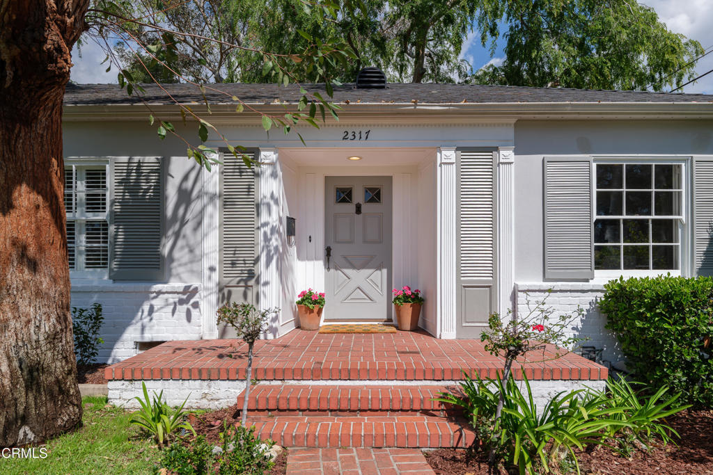 734 Via Arezzo Place Altadena img 4
