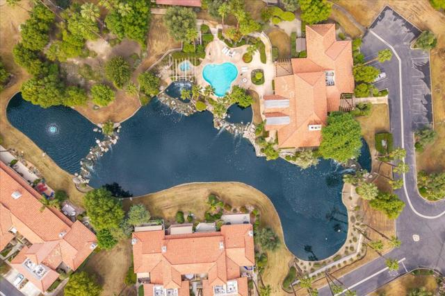 204 Lakecrest Lane, Palm Desert CA: https://media.crmls.org/mediaz/17ec1557-f65c-49a8-872a-e5ebabc67aa7.jpg