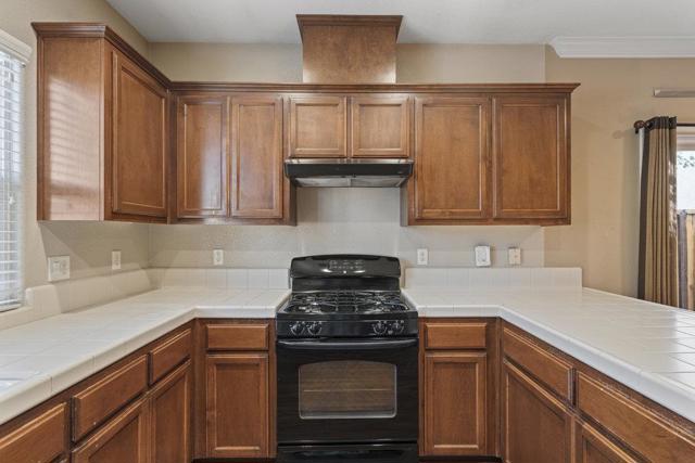 3009 La Vina Circle, Los Banos CA: https://media.crmls.org/mediaz/17ed2d6a-7b34-4bf3-8b2b-fca93f4f6ab0.jpg