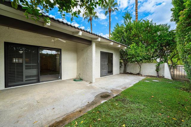 1150 E Palm Canyon Drive, Palm Springs CA: https://media.crmls.org/mediaz/17ed3ef3-6728-4d81-a104-a524281ea336.jpg