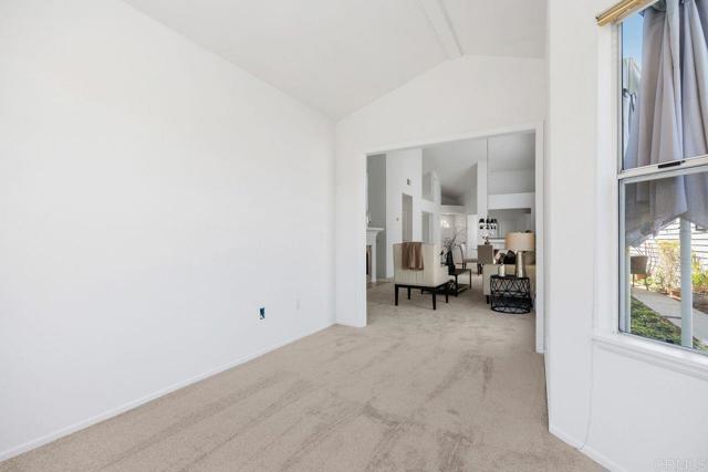 Detail Gallery Image 15 of 49 For 7104 Lantana, Carlsbad,  CA 92011 - 3 Beds | 2 Baths