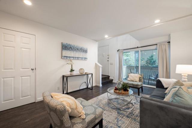 385 Mandarin Drive, Daly City CA: https://media.crmls.org/mediaz/17ee7dbc-fed8-402d-aa19-b0254d4685c8.jpg