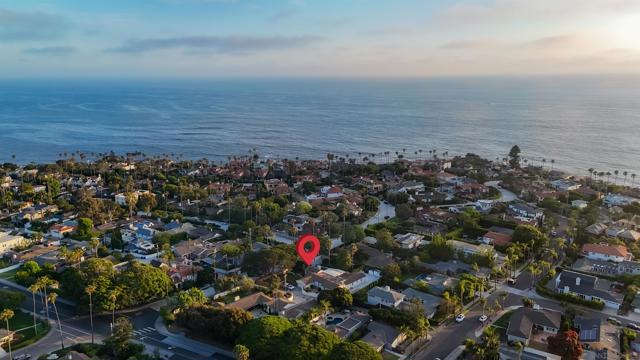 380 Via Del Norte Lot 9, La Jolla CA: https://media.crmls.org/mediaz/17eecb7e-5934-4db8-8845-7df15be460f9.jpg