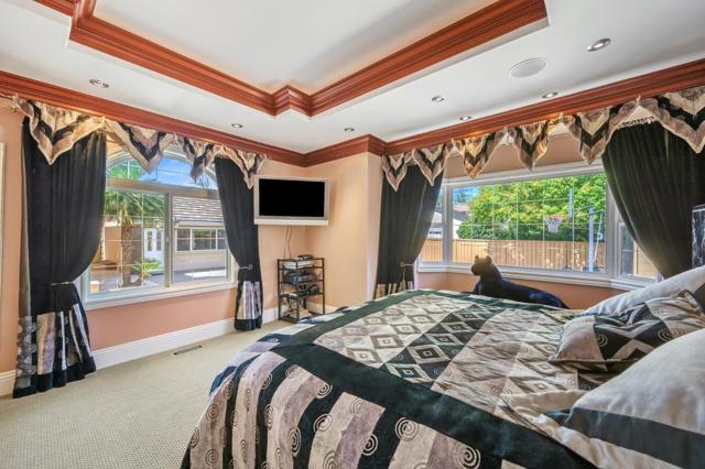 1181 Virginia Avenue, Campbell CA: https://media.crmls.org/mediaz/17ef0611-7cd8-4c9d-9fb4-95535bdcc5f2.jpg