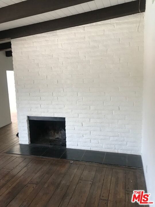 6970 Fernhill Drive, Malibu CA: https://media.crmls.org/mediaz/17f10c1f-2b80-4b89-8c9f-96ed2606ca66.jpg