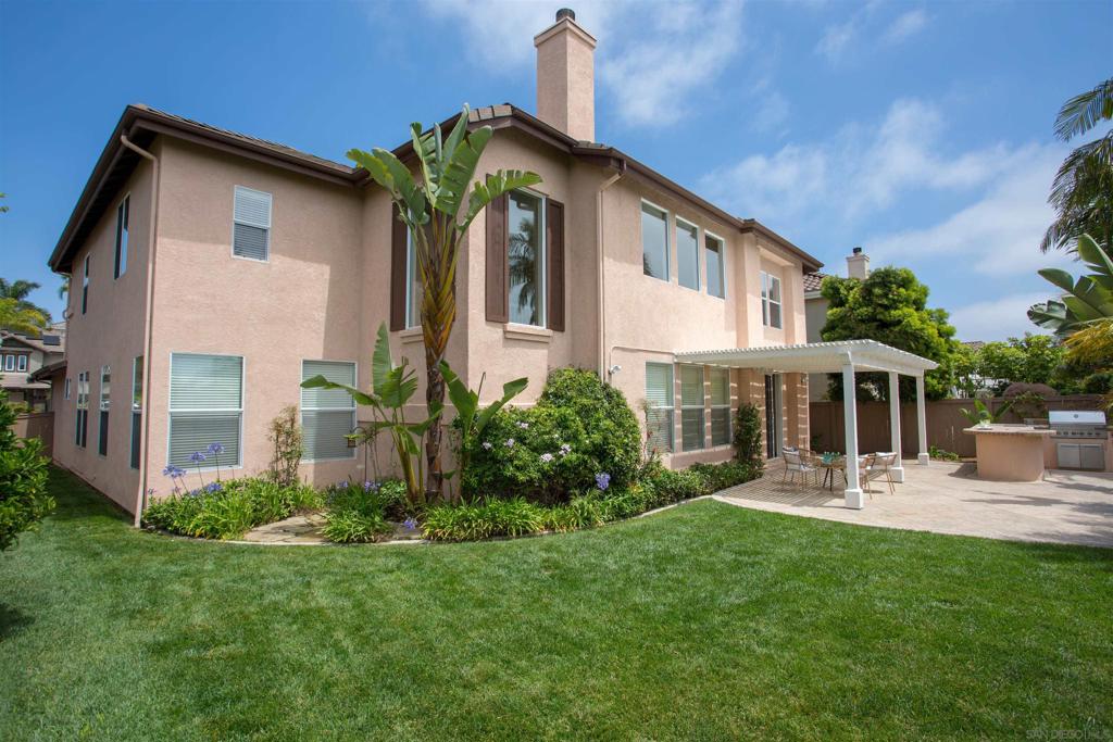 MLS #250032251SD img 23