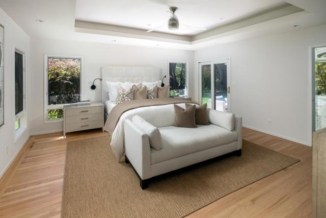 23480 Ravensbury Avenue, Los Altos Hills CA: https://media.crmls.org/mediaz/17f1bbc6-485e-4e61-b5ef-51a9a0faaef4.jpg