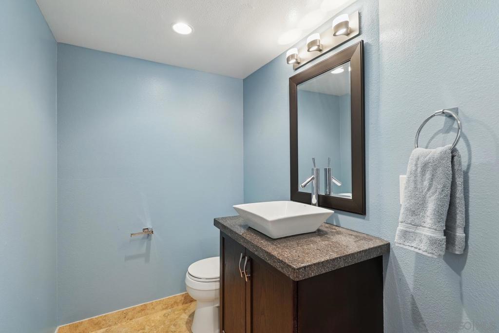 MLS #250031842SD img 7