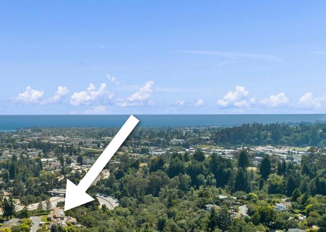 40 S Circle Drive, Santa Cruz CA: https://media.crmls.org/mediaz/17f1fff0-d9fe-416a-9e54-c7d7ae8dc818.jpg