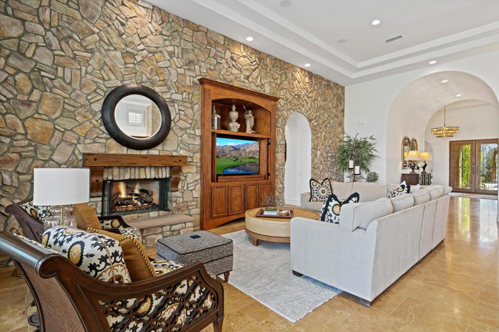 MLS #219138516DA image #18