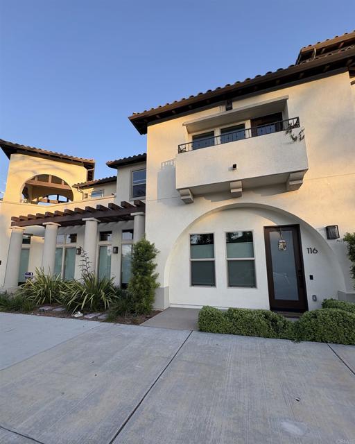 2170 BIRCH RD., San Diego CA: https://media.crmls.org/mediaz/17f2cc3c-b834-45a4-a9aa-ca9577cbdc17.jpg