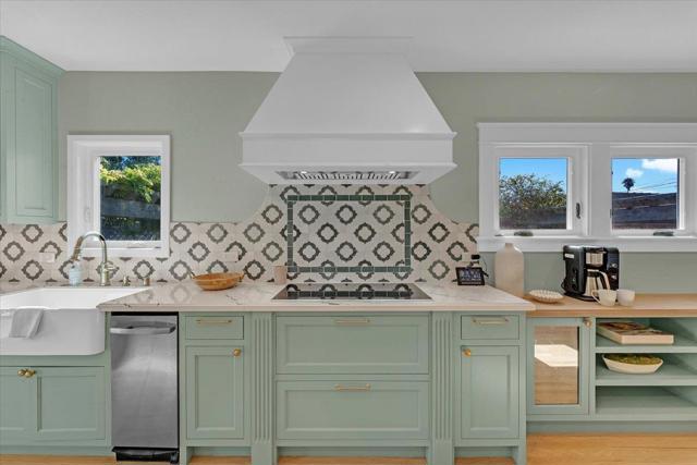 1901 Delaware Avenue, Santa Cruz CA: https://media.crmls.org/mediaz/17f40ee5-77a5-406c-81f1-80f2e7ca389d.jpg