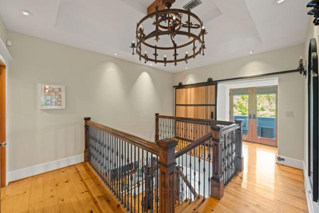 1353 Edgewood Road, Redwood City CA: https://media.crmls.org/mediaz/17f41781-7b52-4a58-902c-4849a56edeeb.jpg