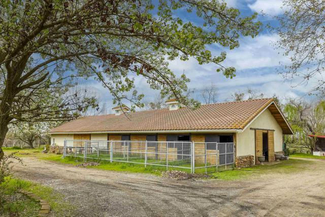 24943 N McIntire Road, Clements CA: https://media.crmls.org/mediaz/17f436ce-eecb-4469-8aa3-f3ba79614879.jpg