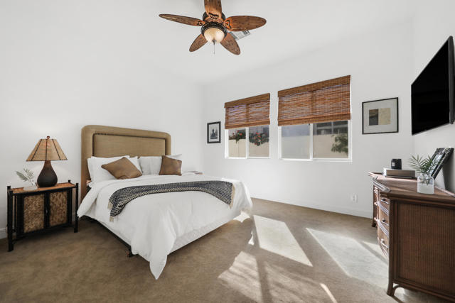 51075 Marbella Court, La Quinta CA: https://media.crmls.org/mediaz/17f44539-45c6-4a3f-a3ad-c2c476e0a2fb.jpg