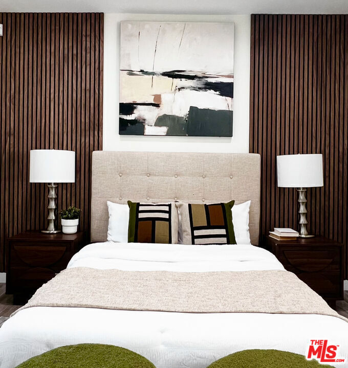 889 Francisco Street #1001